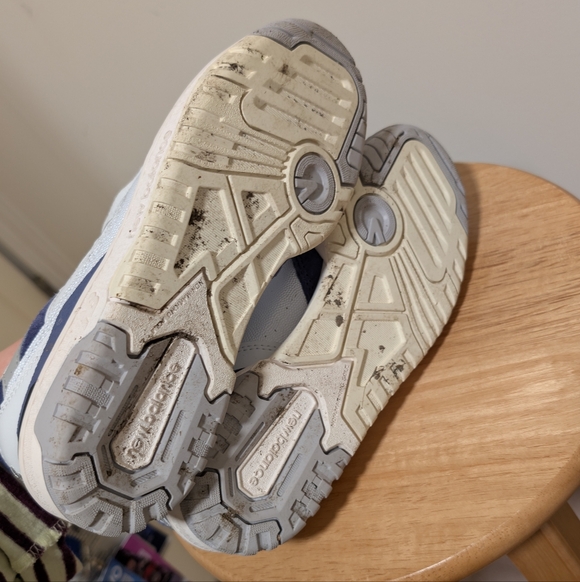 New Balance 550s - Picture 6 of 9